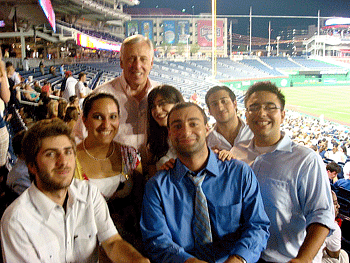 Pictured from l to r: Razmig Nalpatian, Nieri Avanessian, Hoyer, Rita Astoor, Zori Eurdekian, Razmik Tchakmakian and Arbi Vartan.