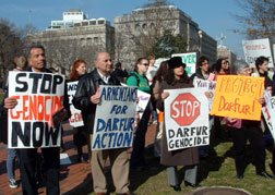 Armenian Americans joined over 200 genocide prevention activists at the Africa Action White House rally on Darfur